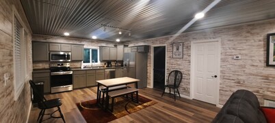 Buffalo River Paddle N Play Hideaway