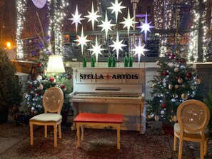 Bar (on property) - Quiet single bedroom in the centre of Zagreb (Zagreb)