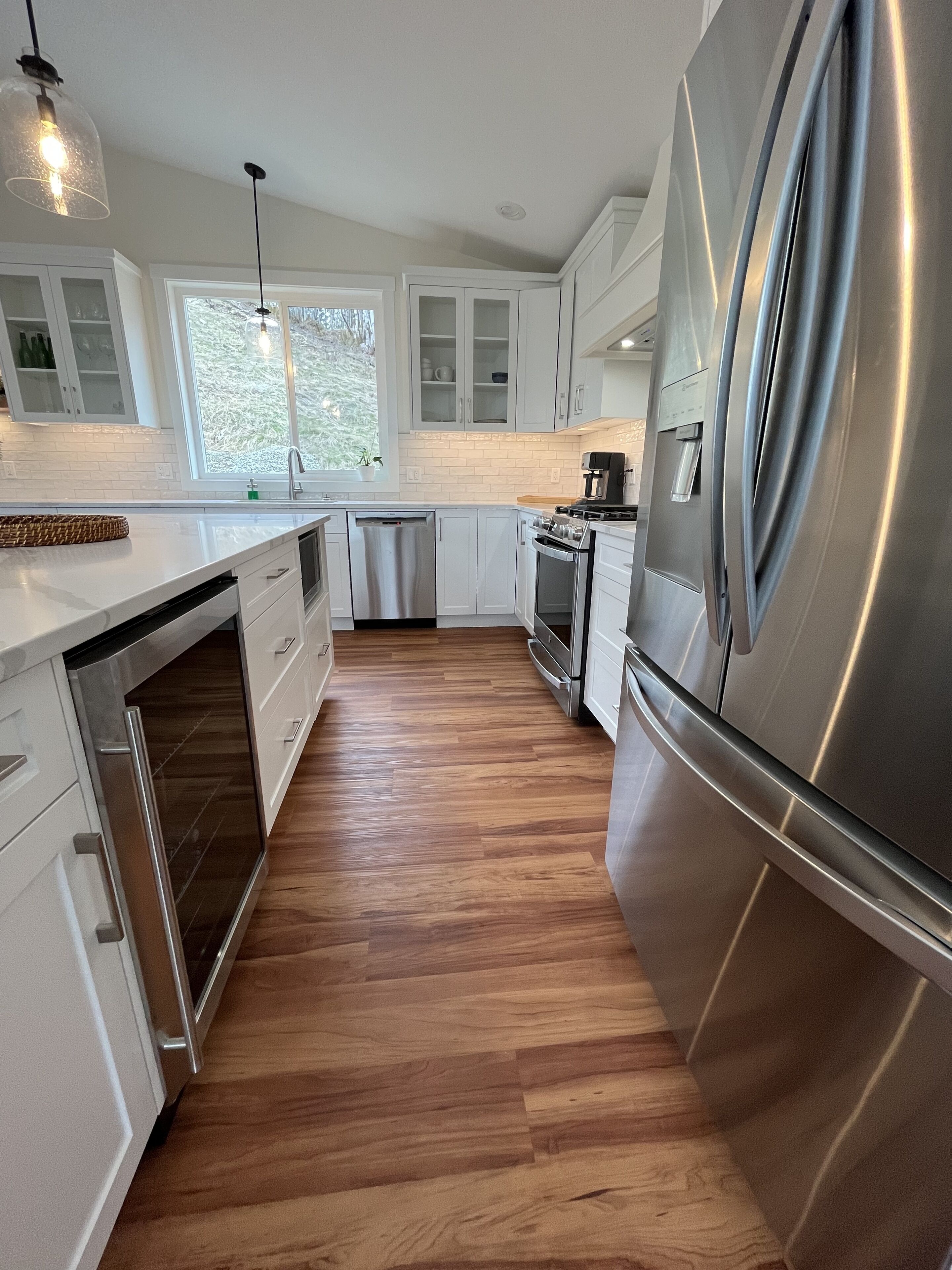 Lake House Retreat - includes boat slip!