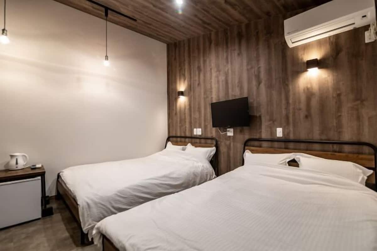 Wi-Fi gratuit, draps fournis