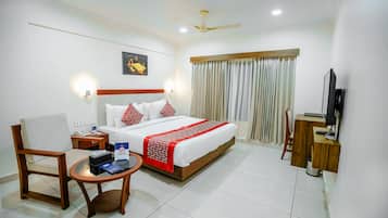 4-inch Smart TV with cable channels, TV, fireplace