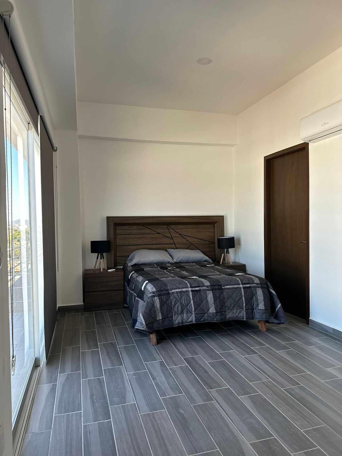 Apartment with beach club