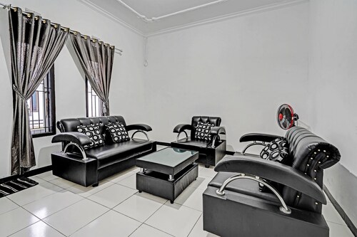 OYO 91334 Permata Papua Guest House