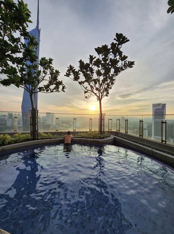 2 outdoor pools, open 7:00 AM to 10:00 PM, pool umbrellas, sun loungers - The Robertson Residence (Kuala Lumpur)