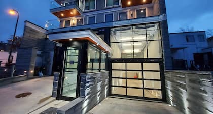 Sunset Mews Luxurious 3 Bed Townhouse