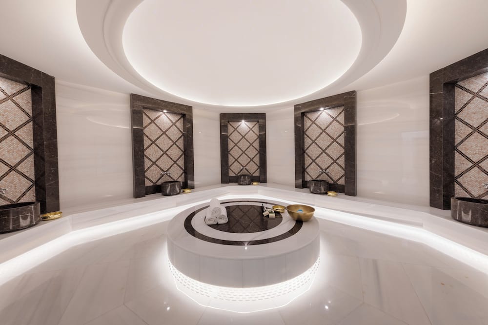 Hallmark Hotel & Spa