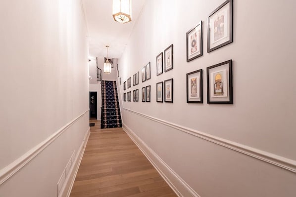 Interior - Thena Hotel- Lux Studio (Philadelphia)