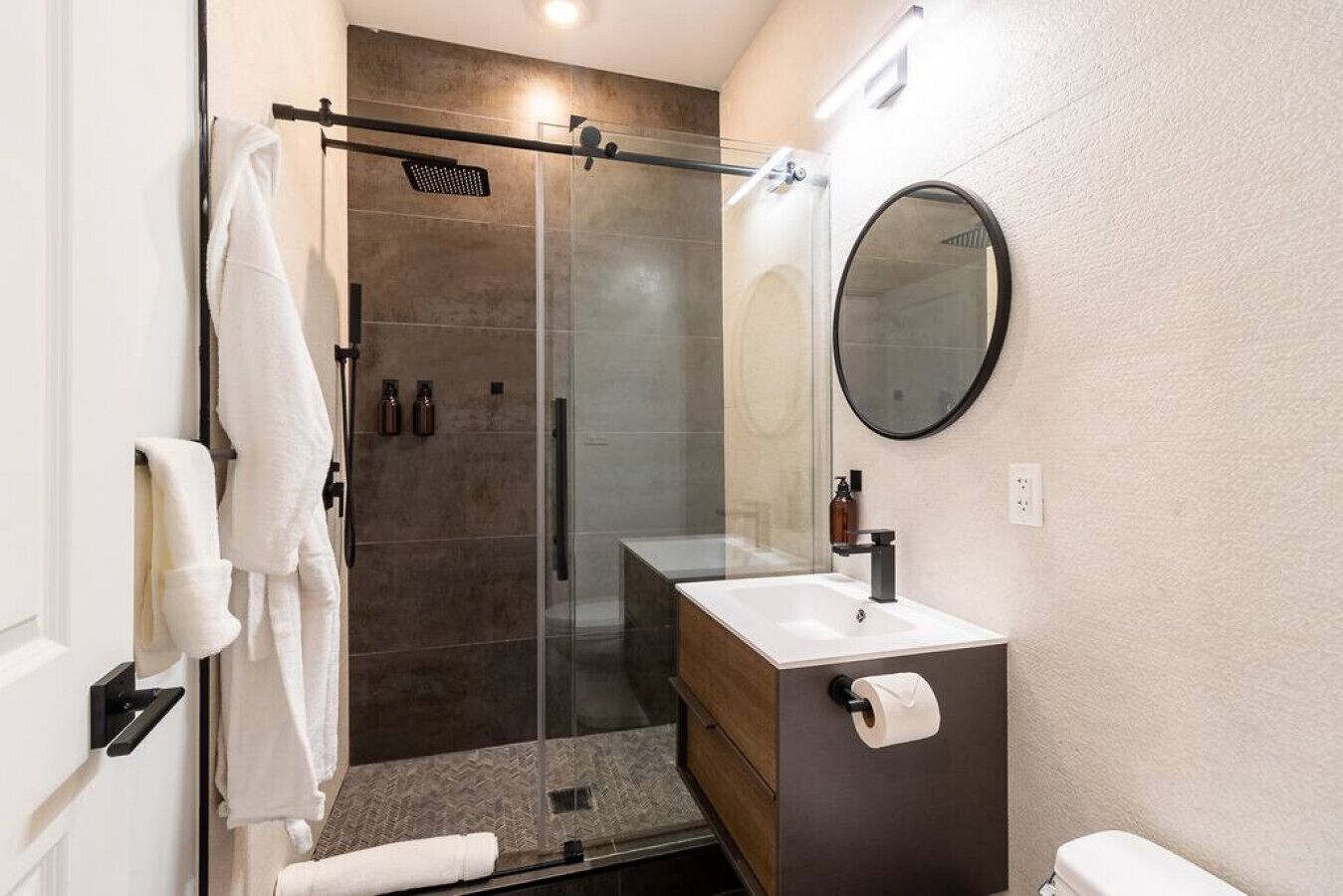 Hair dryer, towels