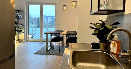 Große Neubauwohnung an Hamburg - Modern & Netflix