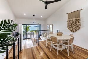 Dining - Panorama 10 (Hamilton Island)