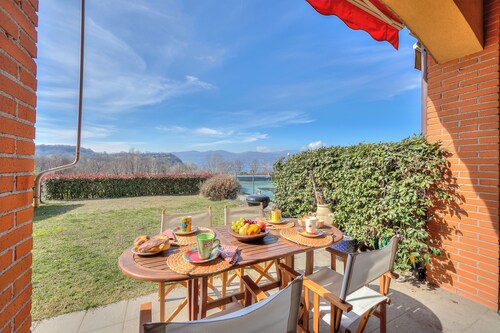 Miralago Lake View & Private Garden