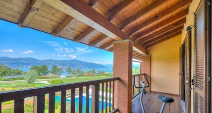 Miralago Lake View & Private Garden