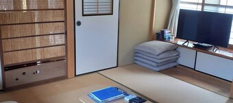 Recommended for family and friends The whole buil / Kagawagun Kagawa