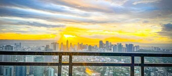 Lovely Penthouse Unit in the Gramercy