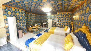 Suite Twin A, Pet Dogs Allowed, Non Smoking | 1 bedroom, down comforters, desk, free WiFi