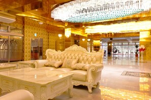 บริเวณประตูทางเข้า