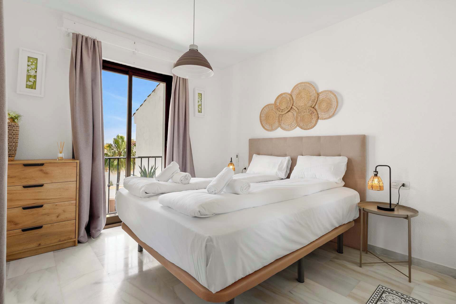 2 bedrooms, iron/ironing board, travel crib, free WiFi