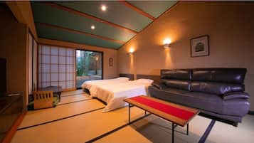 1 bedroom, desk, free WiFi, bed sheets