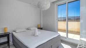 3 habitaciones, tabla de planchar con plancha y wifi gratis 