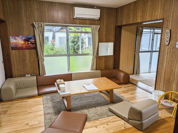 リビング エリア