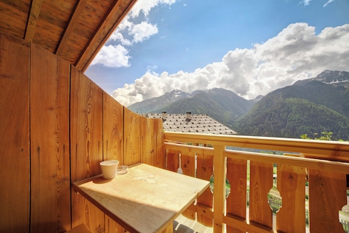 Apartment 'Oberhof Apt Nagelstein' with Mountain View, Shared Terrace and Wi-Fi