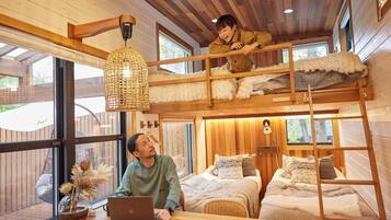 3 bedrooms, desk, free WiFi, bed sheets