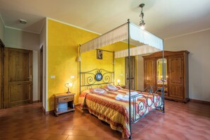 2 dormitoris, planxa i posts de planxar, wifi gratuïta i roba de llit 