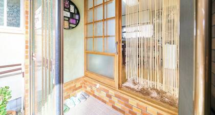 Kokoyui Katsuura Shimozato Building B A compact house for a small number of people / Higashimuro-gun Wakayama