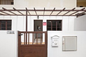 Exterior detail - Vacation Home "Candido" close to the Sea with Private Terrace (Playa Honda)