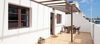 Vacation Home "Candido" close to the Sea with Private Terrace