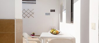 Vacation Home "Candido 2" close to the Sea with Private Terrace