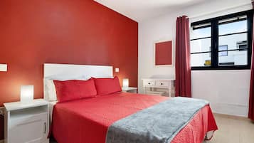 1 bedroom, free WiFi, bed sheets