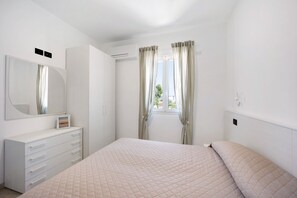 1 多间卧室、免费 WiFi、床单