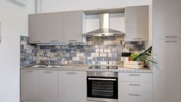 Kühlschrank, Ofen, Herdplatte, Geschirrspüler