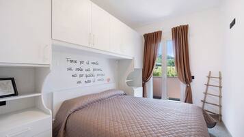 2 bedrooms, free WiFi, bed sheets