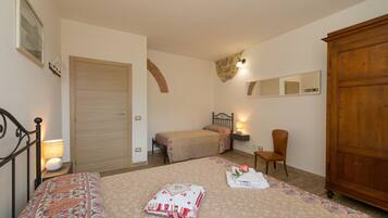 3 Schlafzimmer, Bügeleisen/Bügelbrett, kostenloses WLAN, Bettwäsche