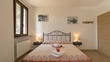 3 Schlafzimmer, Bügeleisen/Bügelbrett, kostenloses WLAN, Bettwäsche