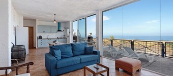 Maison de vacances 'La Cuadra de Juan' avec vue sur la mer, terrasse privée et Wi-Fi