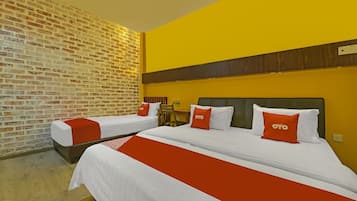 Superior Suite | 1 bilik tidur, ruang kerja komputer riba, Wi-fi percuma, cadar katil