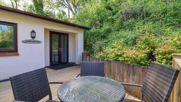 Cottage | Outdoor dining