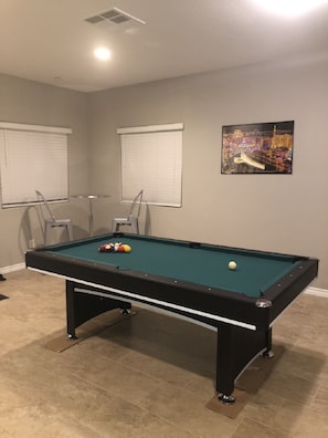 Spielezimmer