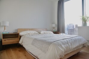 1 室のベッドルーム、デスク、アイロン / アイロン台、WiFi (無料)