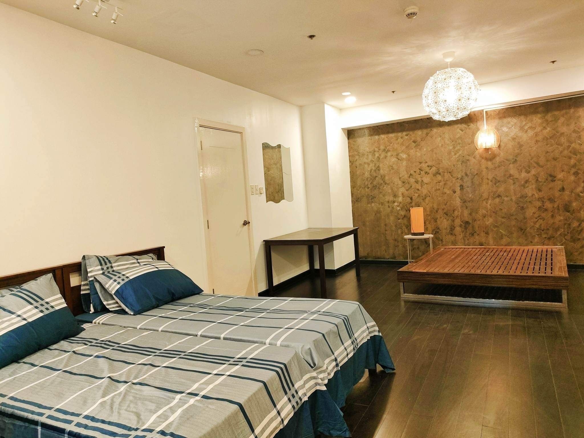 3 habitaciones, internet y ropa de cama 