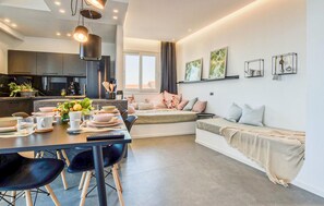 Interior - Stunning apartment in Trappeto with WiFi (Trappeto)