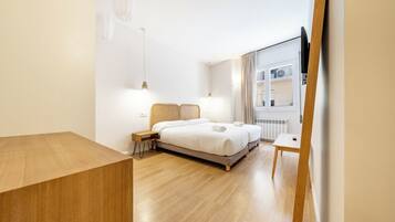 Apartment, 3 Bedrooms, 2 Bathrooms | Free WiFi, bed sheets