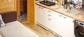 Beautiful home in Ostrowsko with WiFi