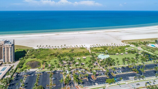 Beach - 4BR, 3BA Marco Island home with heated pool, WiFi, and beach access (Marco Island)