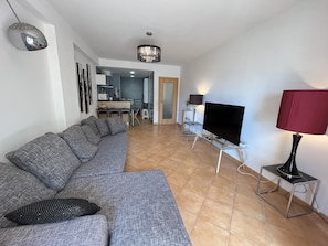 Apartment | Living area | Flat-screen TV - Ocean Terrace Seaview Apartment (Silves)