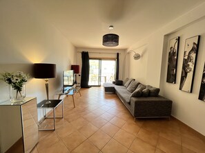 Apartment | Living area