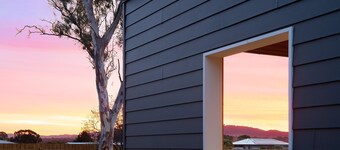 Reader's Rest - dog friendly accommodation in Clunes!